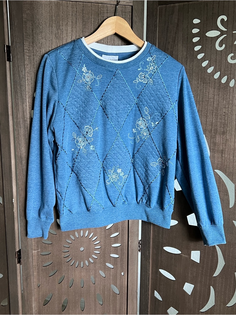 Alfred Dunner Blue Quilted Floral Crewneck Sweater